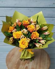 Букет цветов из:  Альстромерии и Розы в Апастово