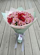 Букет цветов из:  Альстромерии в Апастово