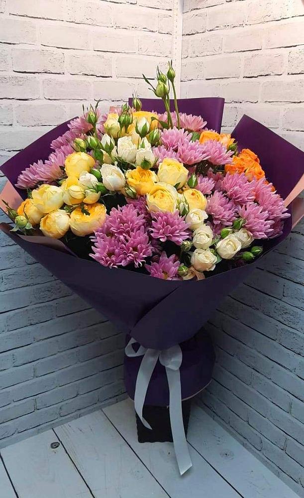Букет цветов из: Хризантемы и Розы в Апастово