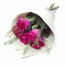 Букет цветов из:  Розы в Апастово