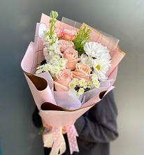 Букет цветов из:  Хризантемы и Розы в Апастово