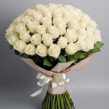 Букет 101 беля роза Белоснежка в Апастово