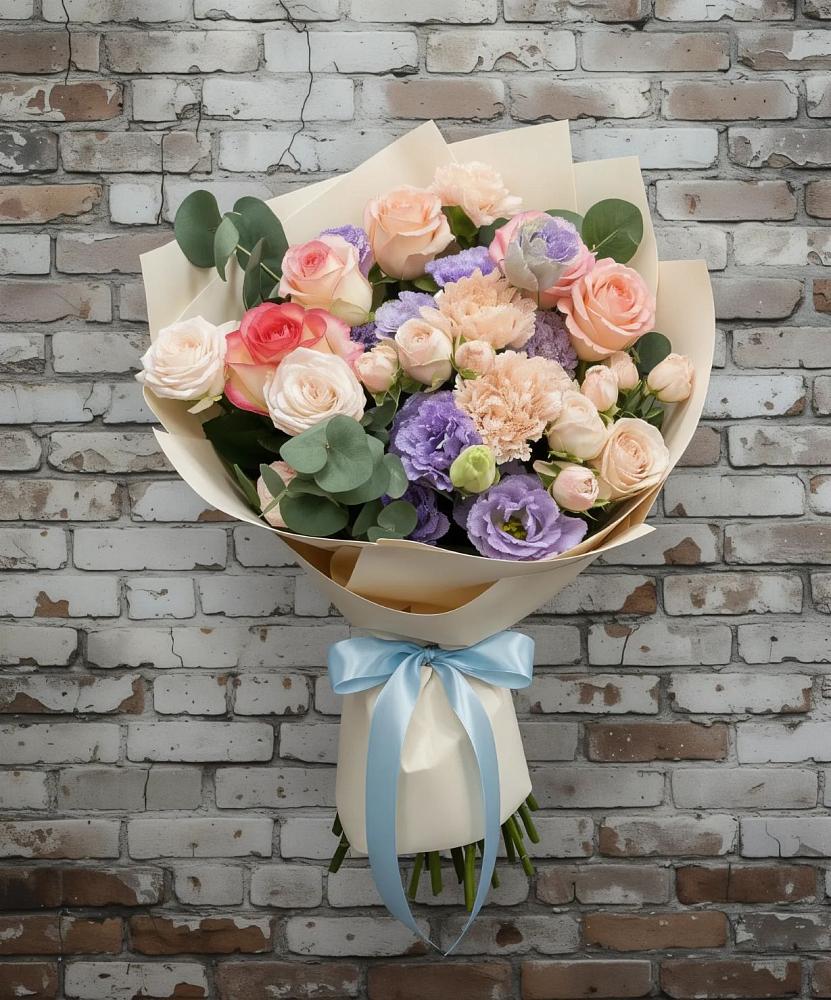 Букет цветов из: Розы, Лизиантусы и Гвоздики в Апастово