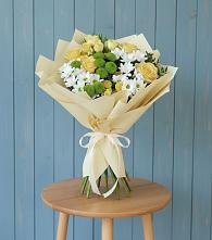 Букет цветов из:  Хризантемы и Розы в Апастово