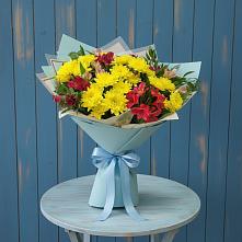 Букет цветов из:  Альстромерии и Хризантемы в Апастово
