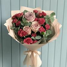 Букет цветов из:  Гвоздики и Розы в Апастово